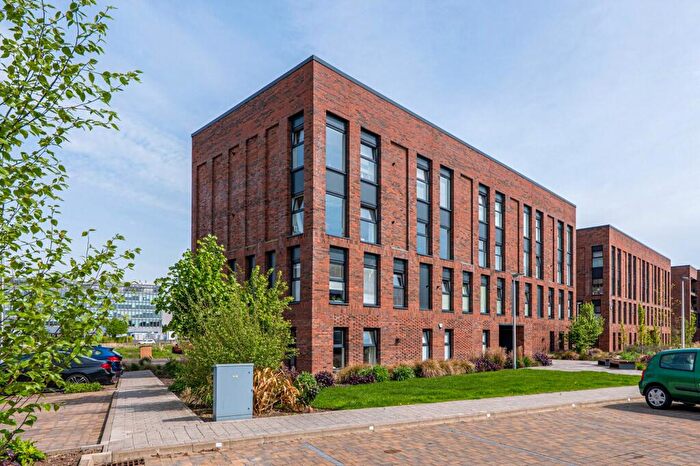 2 Bedroom Apartment For Sale In Festival Court, Prince's Quay, Glasgow, G51