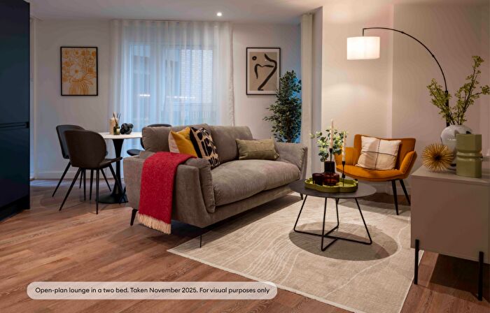 2 Bedroom Flat To Rent In Apo The Holloway, Blucher Street, Birmingham, B1