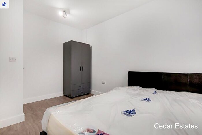 1 Bedroom Flat To Rent In Greencroft Gardens, South Hampstead, NW6
