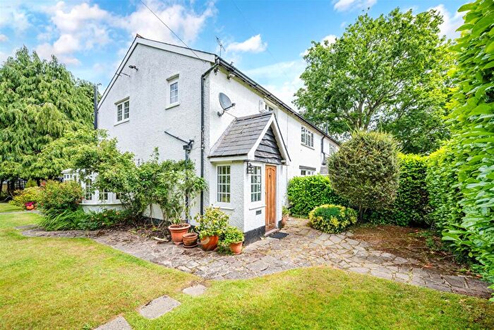 2 Bedroom Semi-Detached House For Sale In Sandy Lane, Kingswood, KT20