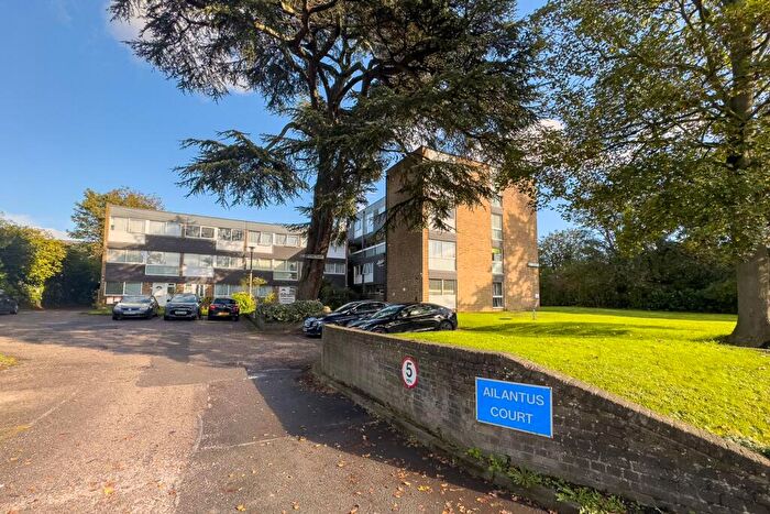1 Bedroom Apartment For Sale In Stonegrove, Ailantus Court Stonegrove, HA8