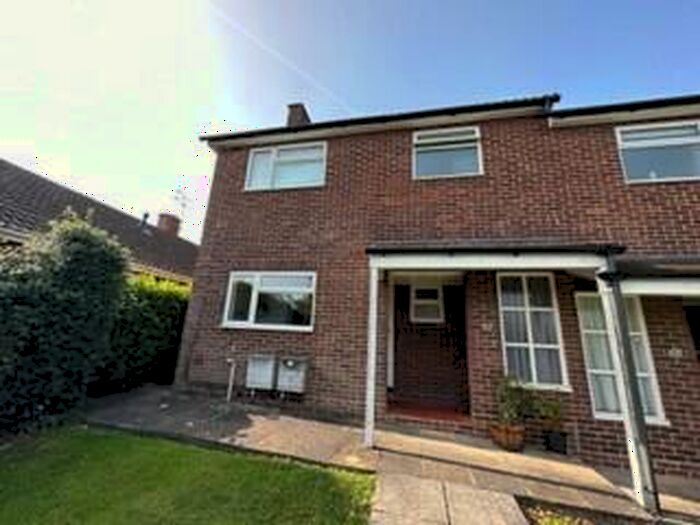 1 Bedroom Maisonette To Rent In Augustine Way, Bicknacre, Chelmsford, Essex, CM3