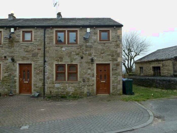 3 Bedroom Terraced House To Rent In Pinfold Farm Mews, Edenfield, BL0