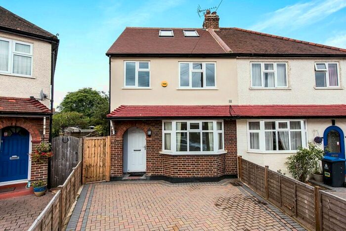 4 Bedroom Semi-Detached House To Rent In Ronelean Road, Surbiton, KT6