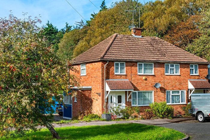 2 Bedroom Semi-Detached House For Sale In Field End, Willesborough, Ashford, TN24