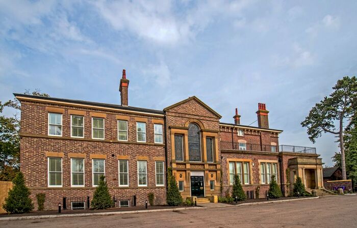 2 Bedroom Flat To Rent In Alder Grange, Liverpool, L12