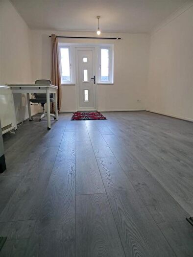 1 Bedroom Flat To Rent In Harts Lane, Barking, IG11