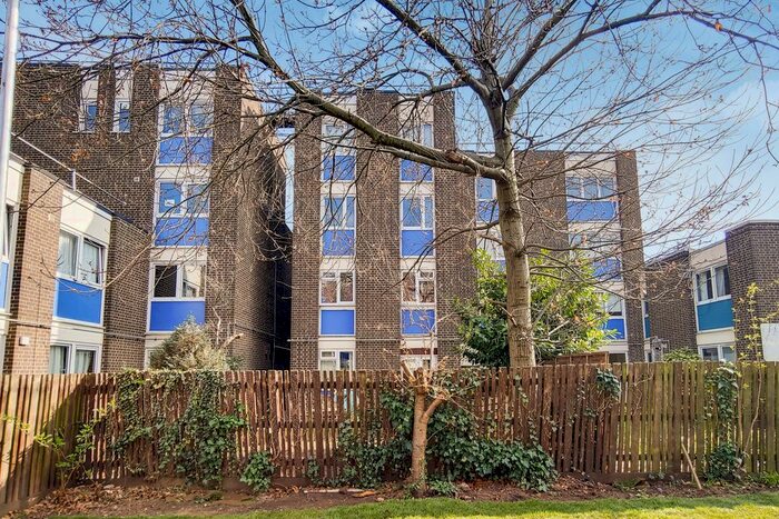 4 Bedroom Flat To Rent In Arbery Road, London, E3