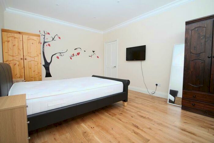 1 Bedroom Apartment To Rent In St. Andrews Avenue, Wembley, HA0