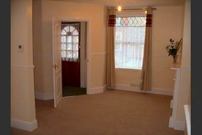 2 Bedroom Terraced House To Rent In Gordon Street, Semilong, Northampton, NN2