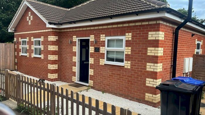 2 Bedroom Bungalow To Rent In Grove Walk, Hertford, SG14