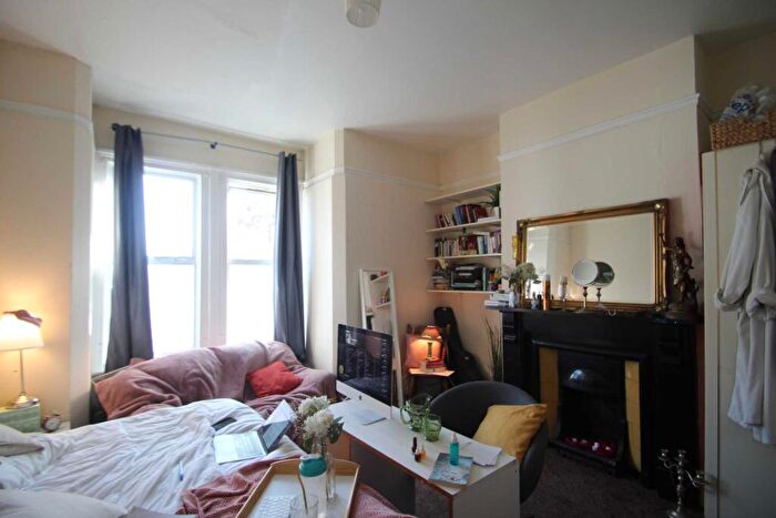 6 Bedroom Detached House To Rent In St. Mary`s Road, East Oxford **Student Property **, OX4