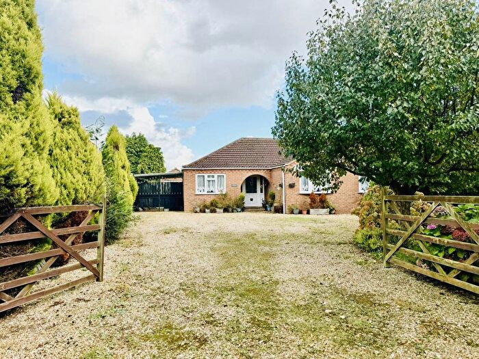 3 Bedroom Detached Bungalow To Rent In Townsend Estate, Church Road, Walpole St. Peter, Wisbech, PE14
