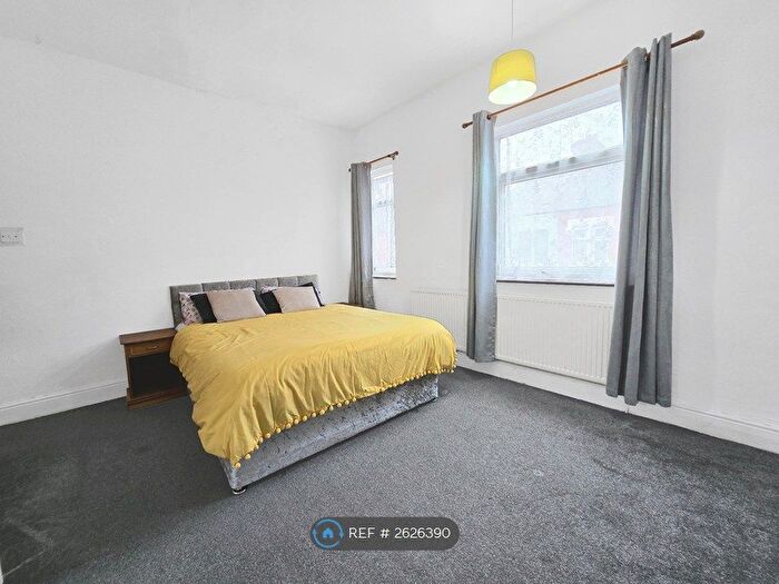 2 Bedroom End Of Terrace House To Rent In Saxon Street, Leicester, LE3