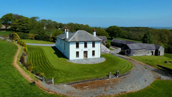 7 Bedroom Detached House For Sale In Pantygrwndy, Pembrokeshire, SA43