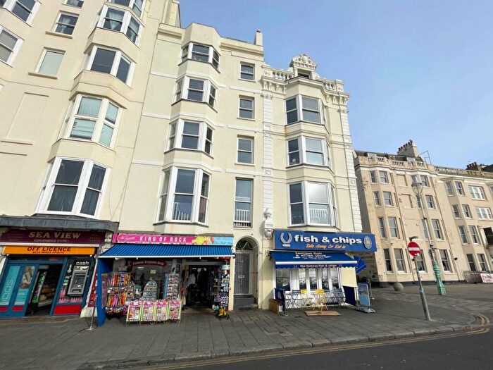 1 Bedroom Flat To Rent In Kings Road, Brighton, East Sussex, BN1