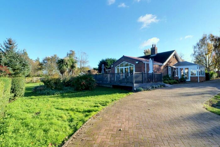 5 Bedroom Detached Bungalow For Sale In Plantation Drive, Mattersey Thorpe, DN10