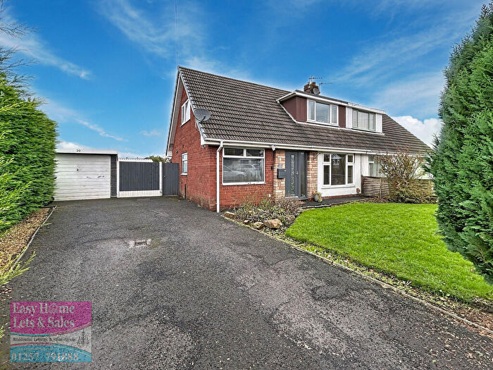 3 Bedroom Semi Detached House For Sale In Claytongate, Coppull, PR7
