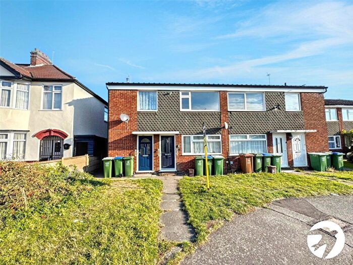 2 Bedroom Maisonette To Rent In Bellegrove Road, Welling, DA16