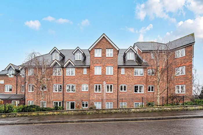 1 Bedroom Flat For Sale In Park Road, Frome, BA11