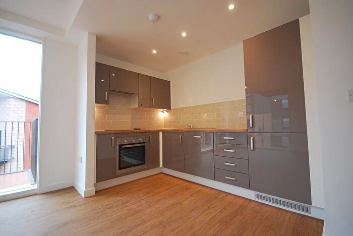 2 Bedroom Apartment To Rent In Leaf Street, Manchester, M15