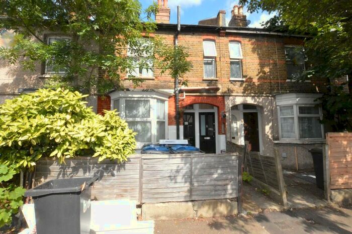 1 Bedroom Flat To Rent In Lancing Road, Croydon, Surrey, CR0