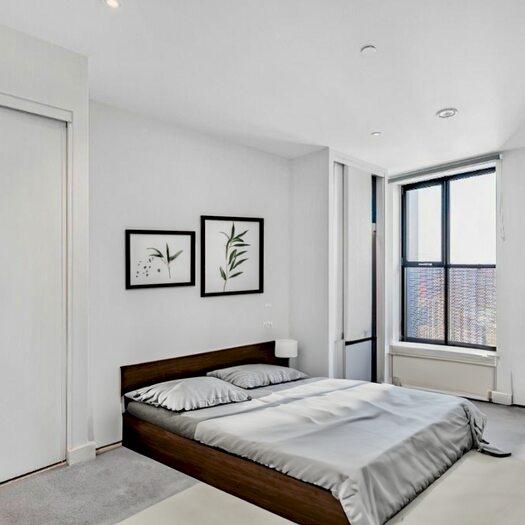 3 Bedroom Town House To Rent In Rosslyn Avenue, London, SW13