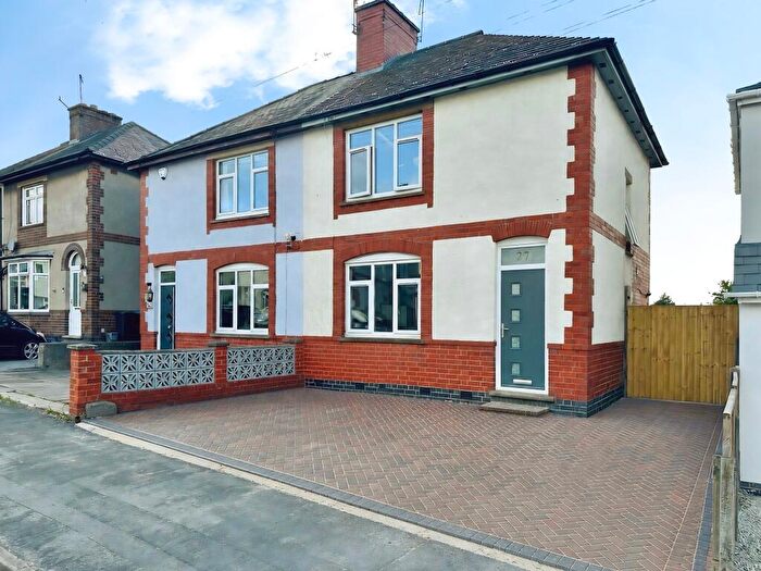 3 Bedroom Semi Detached House To Rent In Woodland Avenue, Burbage, LE10