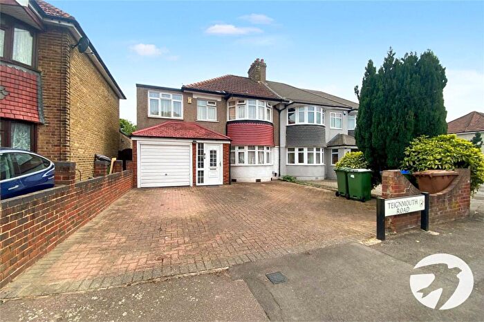 4 Bedroom House For Sale In Teignmouth Road, Welling, Kent, DA16