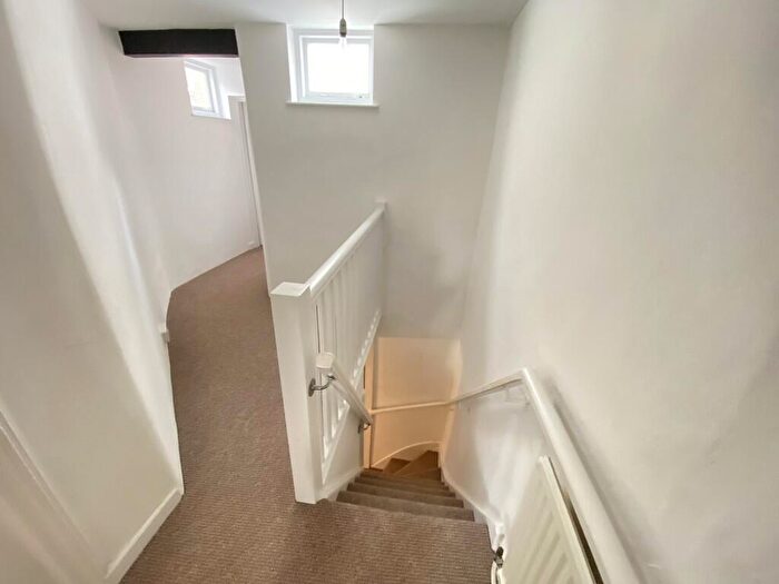 2 Bedroom Cottage For Sale In Beccles Road, Loddon, NR14