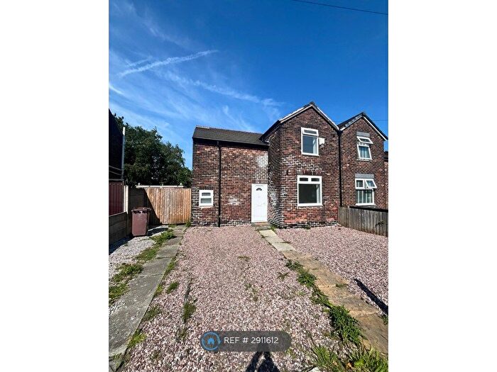 3 Bedroom Semi-Detached House To Rent In Forest Road, St Helens, WA9