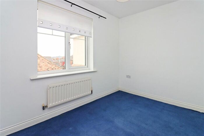 2 Bedroom Flat For Sale In Dunns Way, Blaydon-on-Tyne, NE21