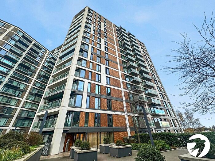 2 Bedroom Flat To Rent In Duke Of Wellington Avenue, London, SE18