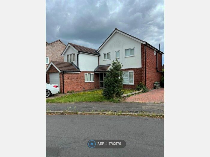 4 Bedroom Detached House To Rent In Scotsdowne Road, Trumpington, Cambridge, CB2