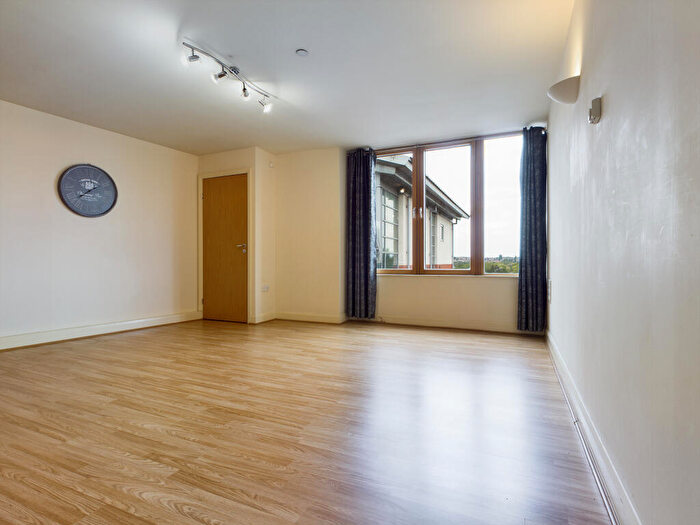 2 Bedroom Flat To Rent In Junior Street, Leicester, LE1
