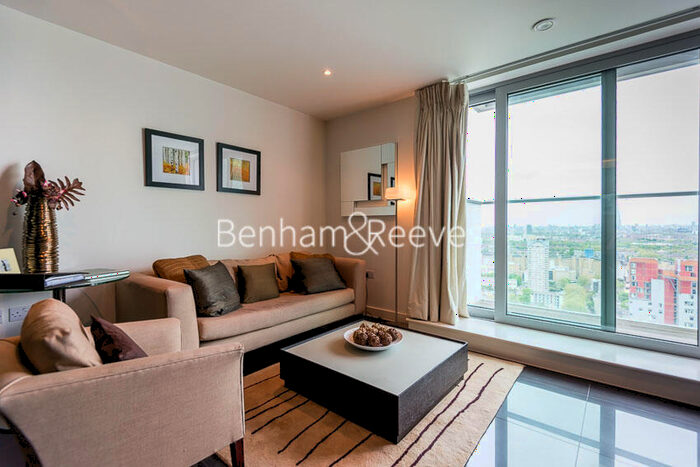 Studio To Rent In Pan Peninsula Square, Canary Wharf, E14