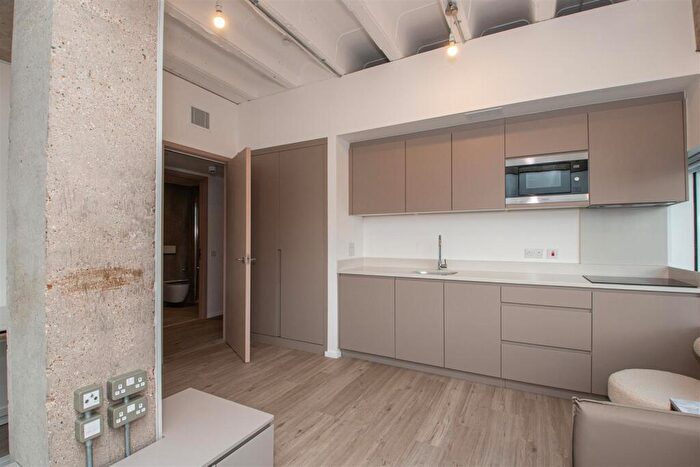 1 Bedroom Apartment To Rent In Station House, Central Milton Keynes, MK9