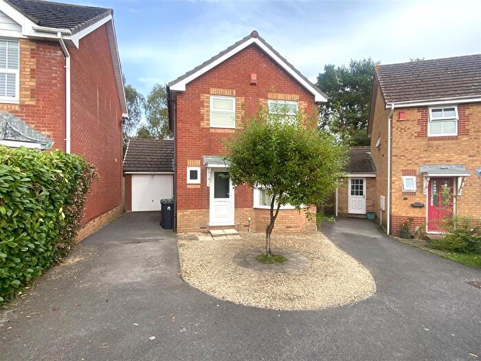 3 Bedroom Detached House To Rent In Humber Road, Ferndown, BH22