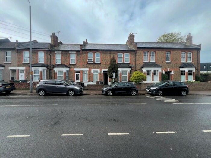 2 Bedroom Maisonette To Rent In Higham Hill Road, London, E17