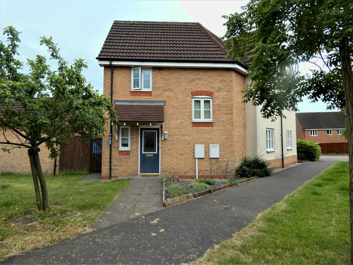 3 Bedroom Semi-Detached House To Rent In Spinners Close, Mansfield, NG19