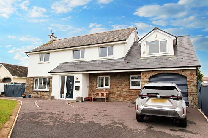 4 Bedroom Detached House For Sale In Windmill Close, Wick, CF71