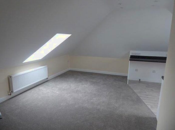 3 Bedroom Flat To Rent In Northallerton Road, Leeming Bar