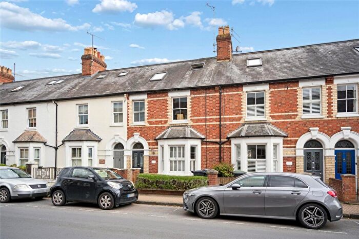 3 Bedroom Terraced House For Sale In Kings Road, Henley-on-Thames, Oxfordshire, RG9