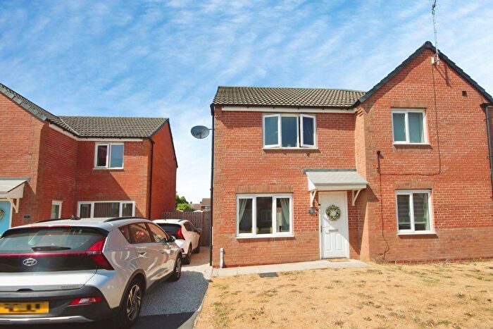 2 Bedroom Semi-Detached House For Sale In Jersey Place, Immingham, DN40