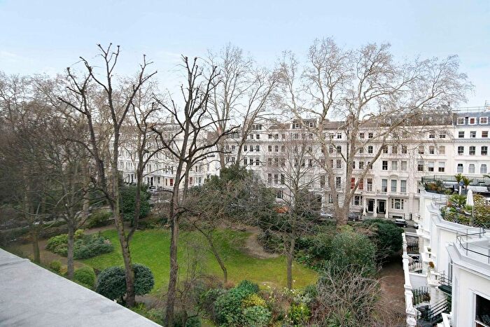 2 Bedroom Flat To Rent In Cornwall Gardens, South Kensington, London, SW7