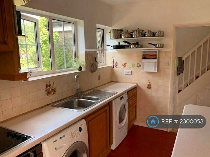 3 Bedroom Semi-Detached House To Rent In Coton Road, Cambridge, CB3