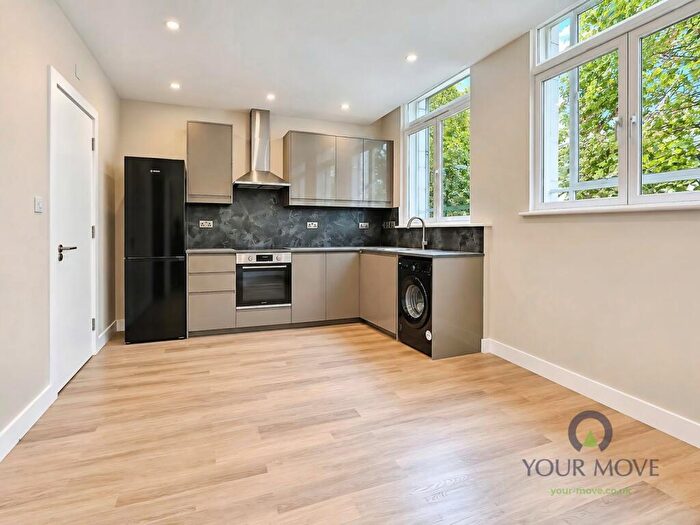 1 Bedroom Flat To Rent In North End, Croydon, CR0