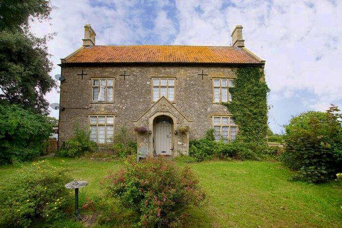 7 Bedroom Farmhouse For Sale In Hinton, Chippenham, SN14