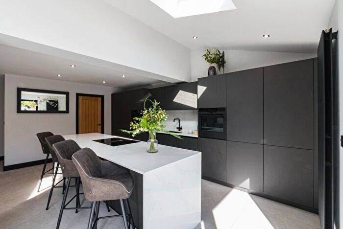 4 Bedroom Detached House For Sale In The Laurels, Poulton-Le-Fylde, FY6