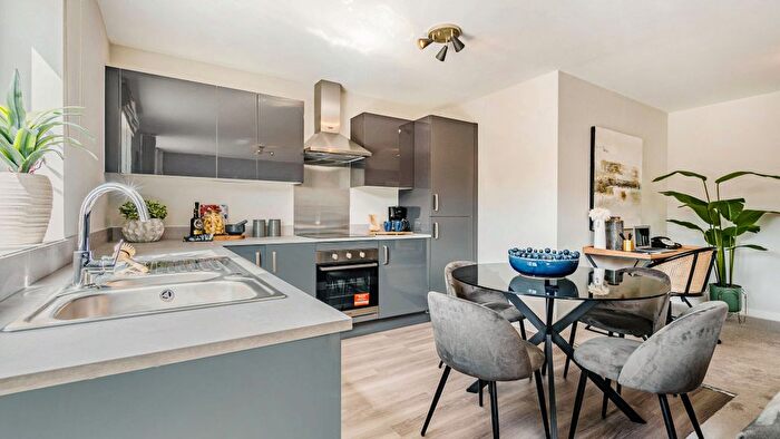 2 Bedroom Semi-Detached House For Sale In Manor Dr, Peterborough, PE4
